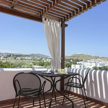 9 Muses - 4* パロス島